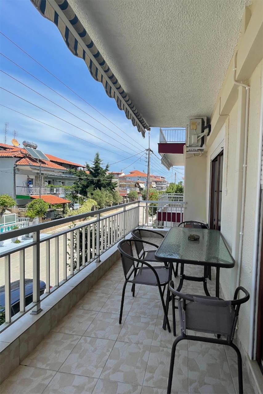 Niki Apartments Paralia Dionisiou Exterior foto