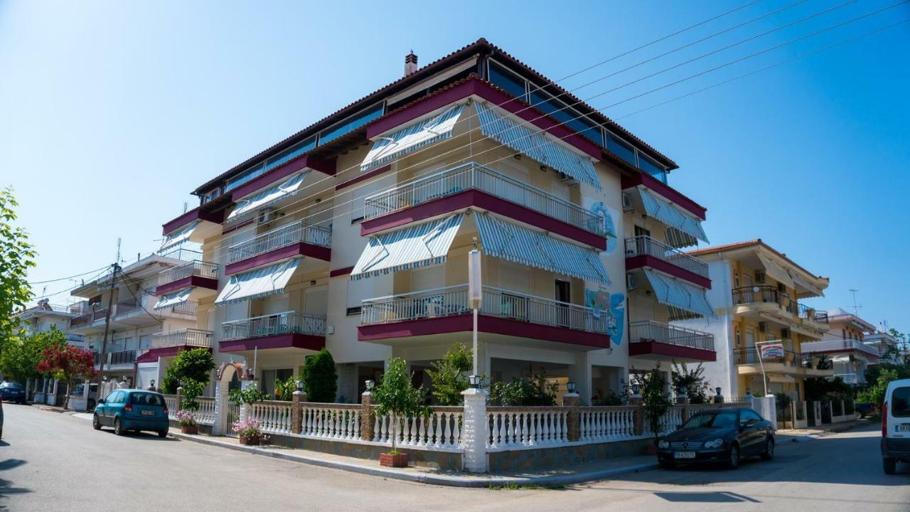 Niki Apartments Paralia Dionisiou Exterior foto